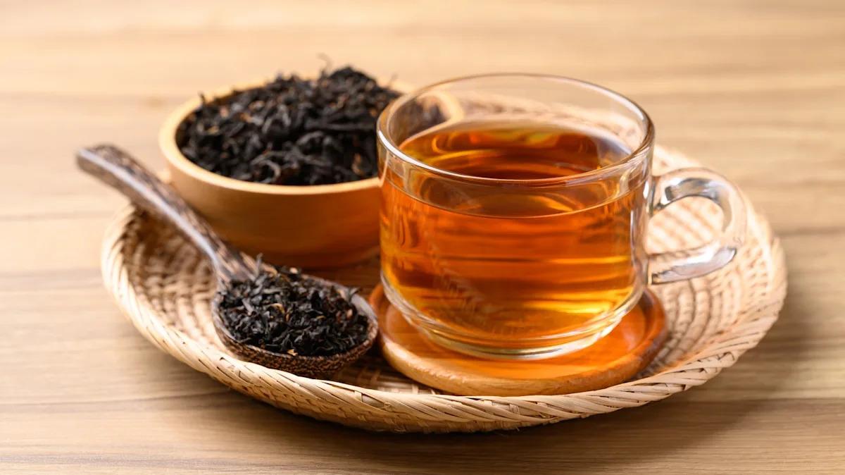 女生适合喝什么茶对身体好？常见茶类与饮用建议