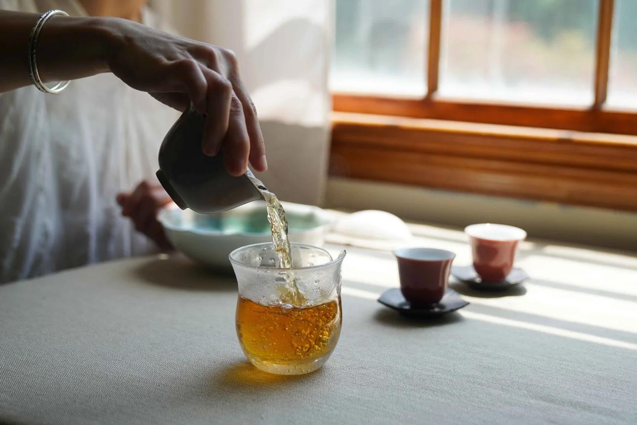 金骏眉茶的特点和功效及正确冲泡方法详解
